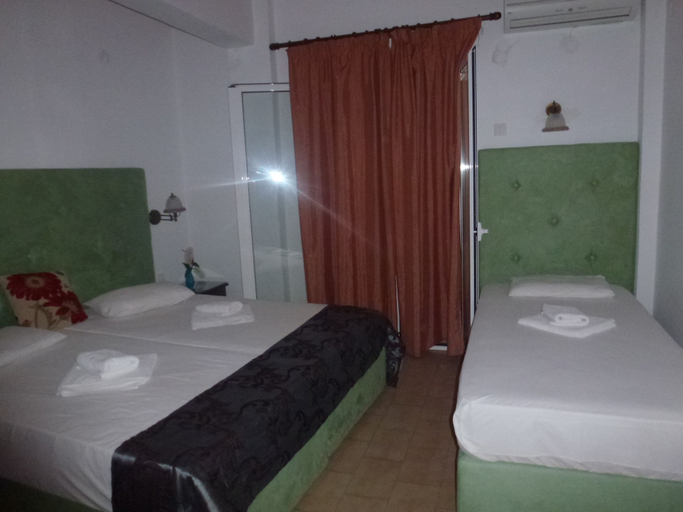 Bedroom 3, Galini Studios, Ionian Islands