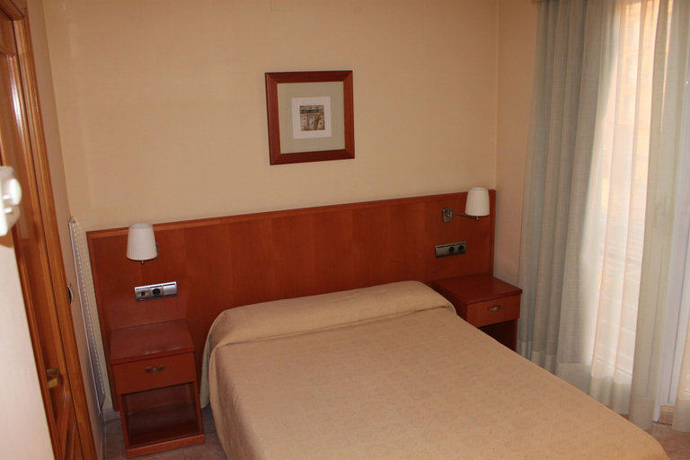Bedroom 3, Hotel del Port, Tarragona