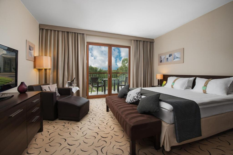 Bedroom 3, Holiday Inn Resort WARSAW - JOZEFOW by IHG, Otwock