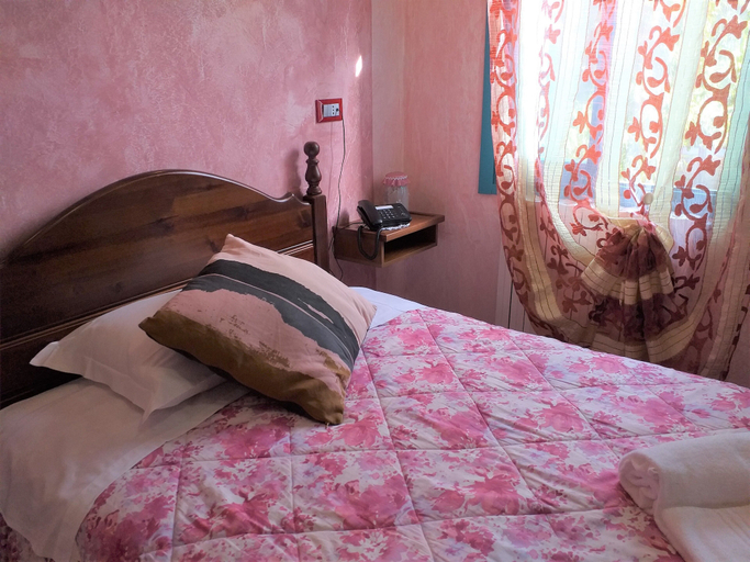 Bedroom 3, Canneviè, Ferrara