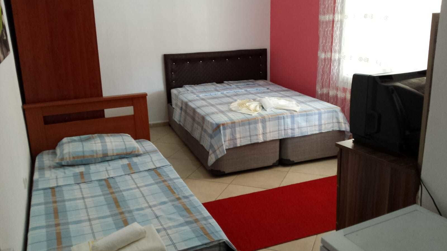 Bedroom 4, Kydonia Otel, Ayvalık