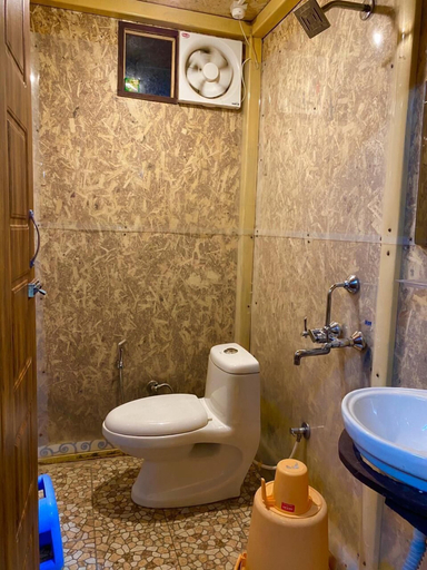 Bathroom 4, JJ's Village - Eco Resort, Nainital