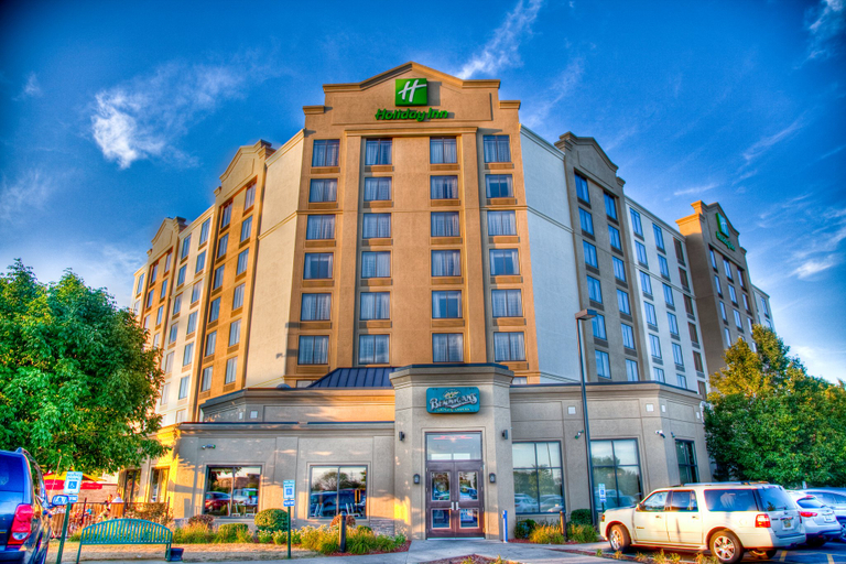 Exterior & Views 4, Holiday Inn & Suites CHICAGO NORTHWEST - ELGIN by IHG, Kane