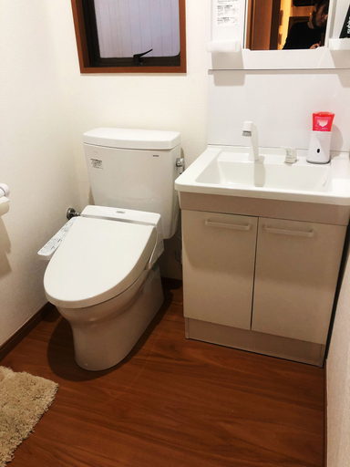 Bathroom, Yokohama WORLD Family House, Yokohama
