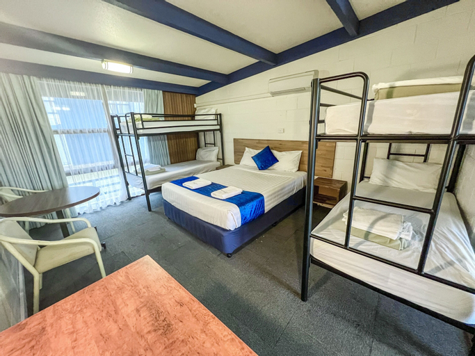 Bedroom 5