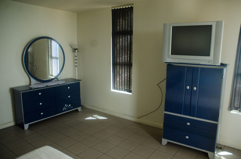 Bedroom 3, Skymiles Beach Suite At  Montego Bay Club Resort
