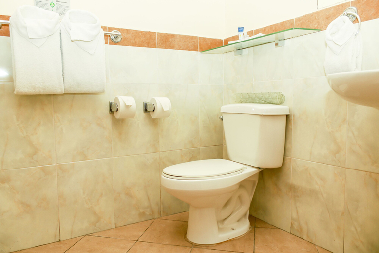 Bathroom 5, Las Magnolias Hotel Boutique, Antiguo Cuscatlán