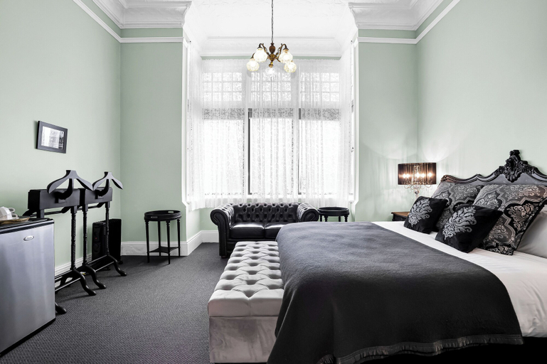 Bedroom 2, Bischoff Hotel, Waratah/Wynyard - Pt B