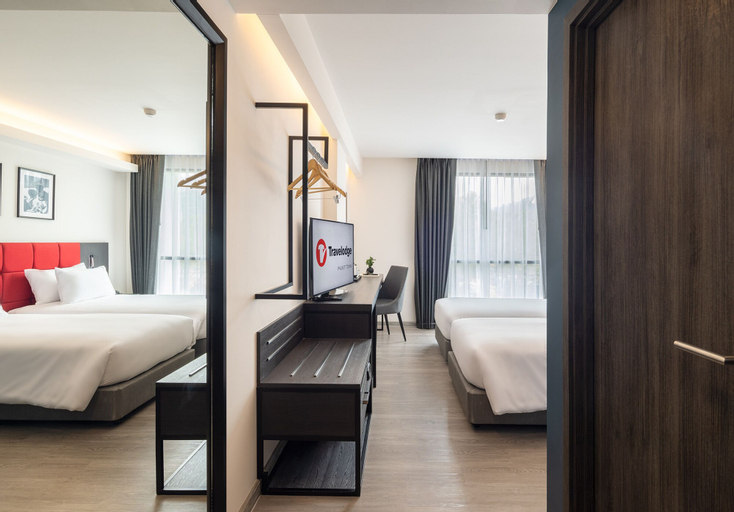 Bedroom 29