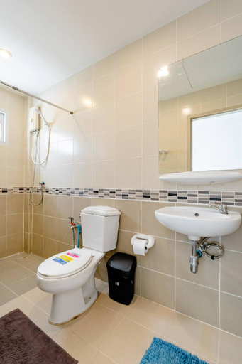 Bathroom 2, Turtle Rooms, Phuket Island