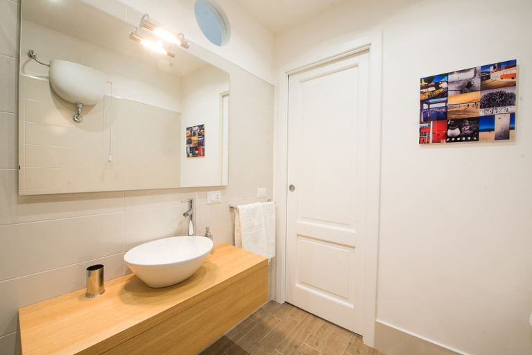 Bathroom 3, Loft 18 by Wonderful Italy, Palermo
