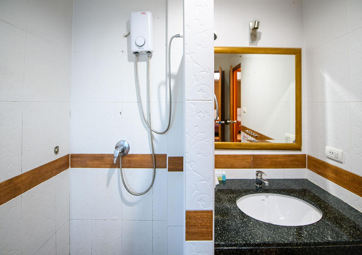 Others 2, 4 Bedroom Pool Villa 2 km from Walking street, Pattaya