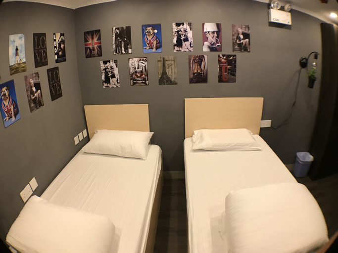 Bedroom 9