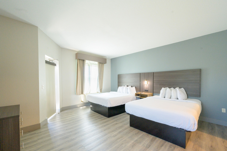Bedroom 27