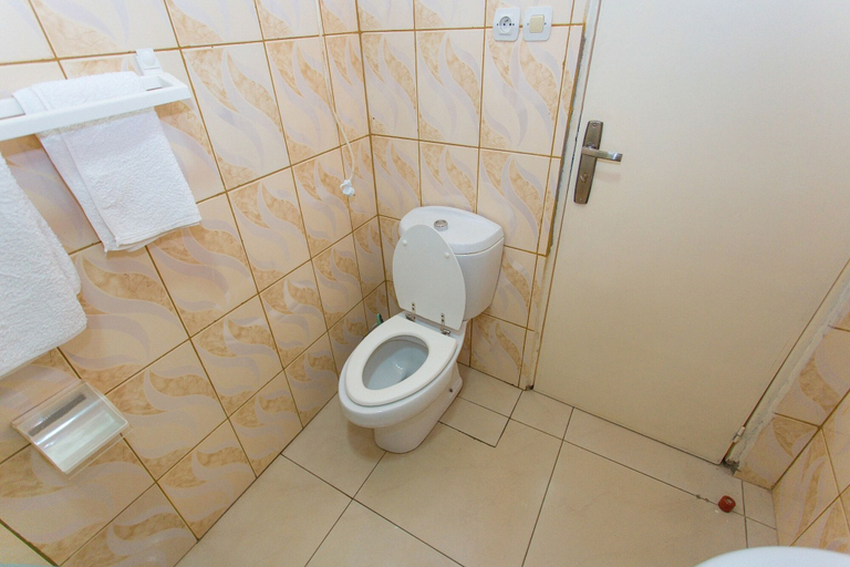 Bathroom 4, Civitas Hotel, Gasabo