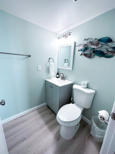 Bathroom 3, Sebastian Saltwater Lodge, Indian River