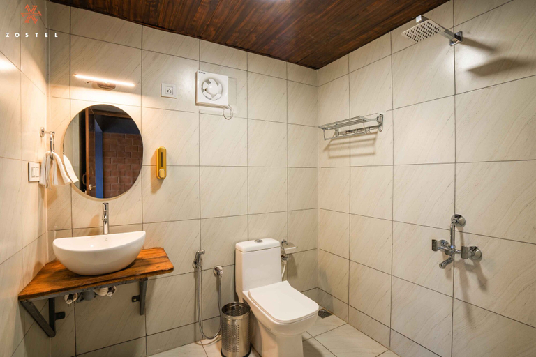 Bathroom 5, Zostel Poombarai (Kodaikanal), Dindigul