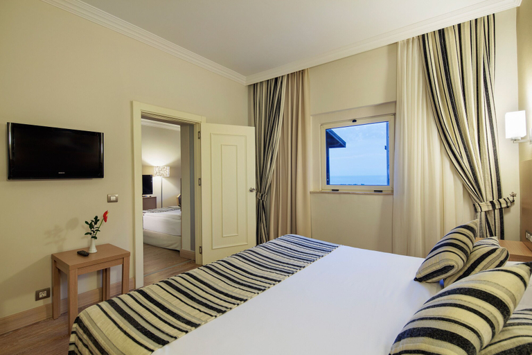 Bedroom 3, Crystal Tat Beach Pearl Collection - All inclusive, Serik
