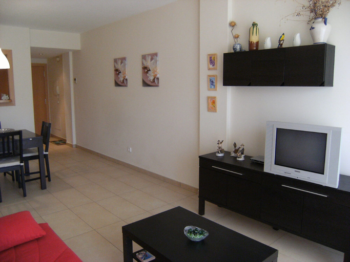 Others 5, Apartamento Athenea I, 2-4, Girona