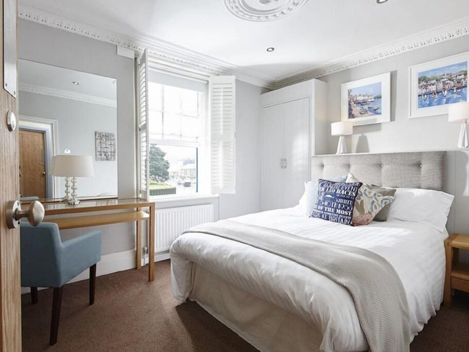 Bedroom 3, Steam Packet Inn, Devon