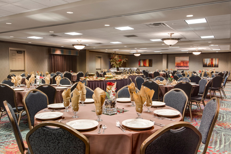 Business Facilities 4, Holiday Inn & Suites COUNCIL BLUFFS-I-29 by IHG, Pottawattamie