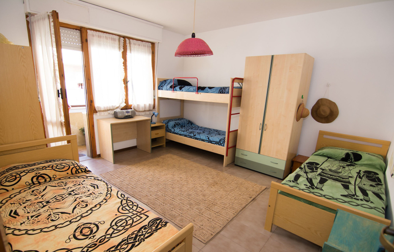 Bedroom 2, Casa Dentice, Sassari