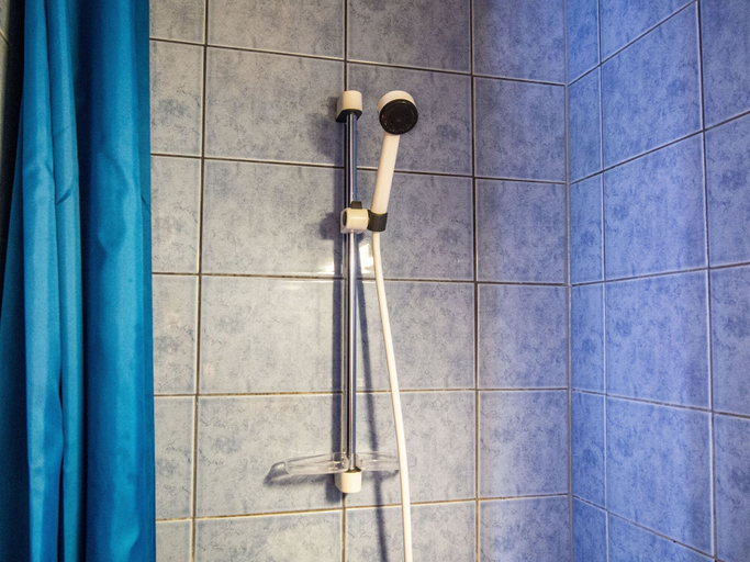 Bathroom 3, Hotel Katkavaara Aurora Apartments, Lapland