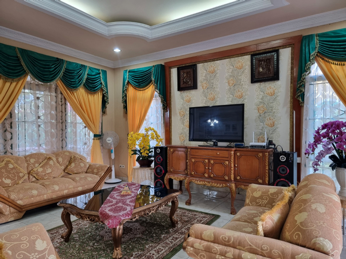 Others 3, The Happy Villa Leo, Cianjur