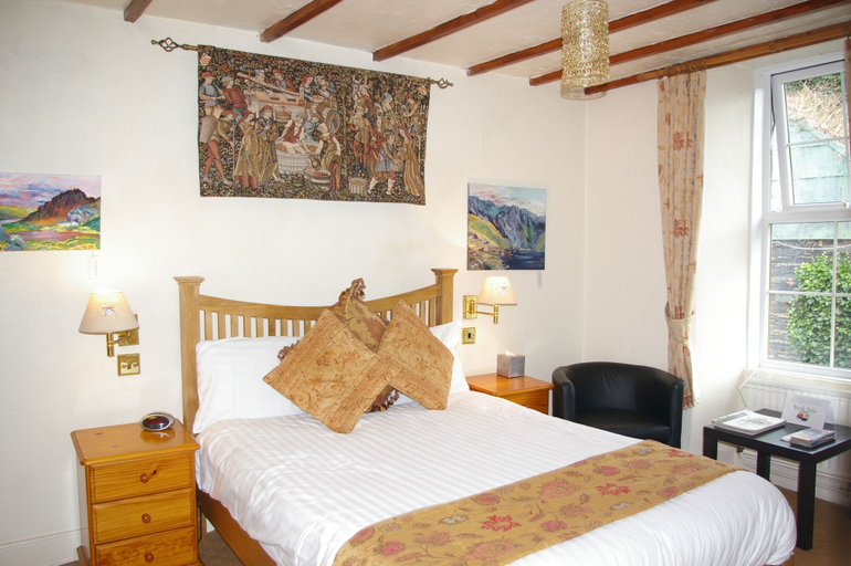 Bedroom 3, Elen's Castle Hotel, Conwy
