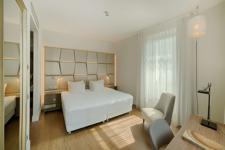 Bedroom 2, NH Collection Roma Centro, Roma