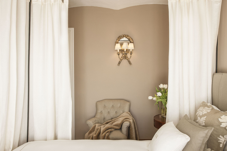 Bedroom 4, Corte Gondina boutique hotel, Cuneo