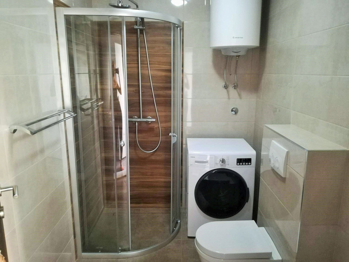 Bathroom 3, Deluxe apartment BellaCosta, Kaštela