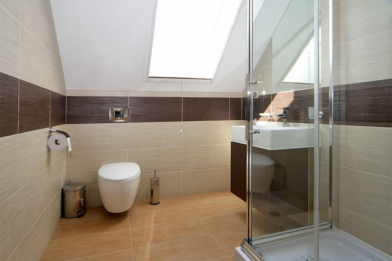 Bathroom 4, HoliApart Gdanska 19, Nowy Dwór Gdański