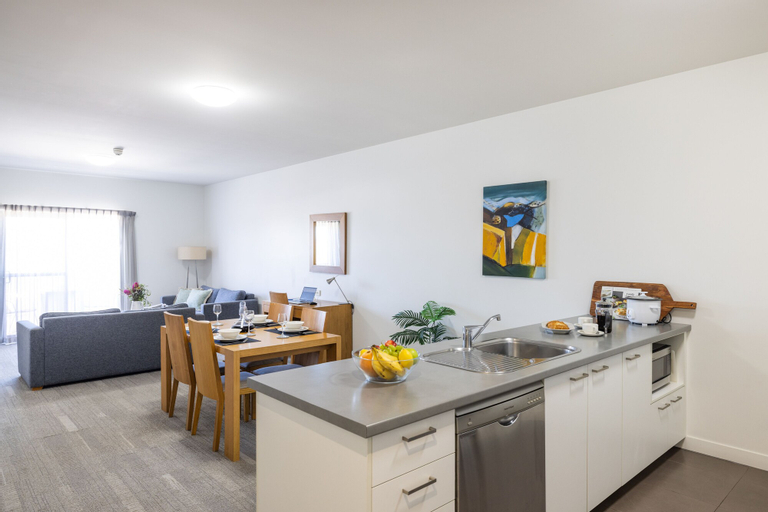 Dining Room 7