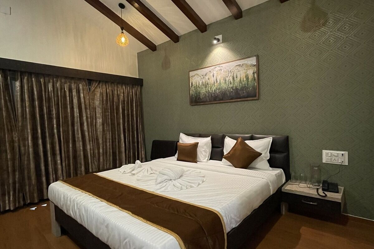 Bedroom 3, Greenland Resort, Panch Mahals