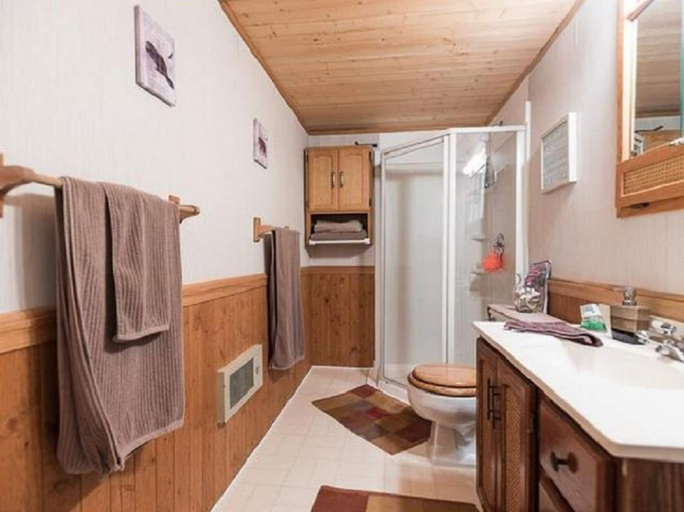 Others 4, Wild North Bed & Rest, Yukon