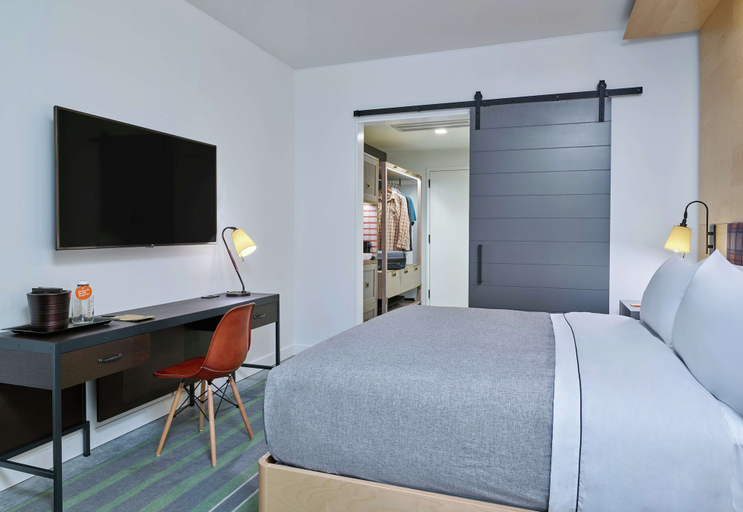 Bedroom 2, Canopy by Hilton Portland Pearl District, Multnomah