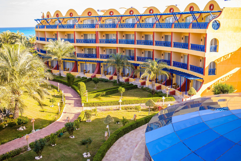 Exterior & Views 2, Carols Beau Rivage Hotel, Marsa Matruh
