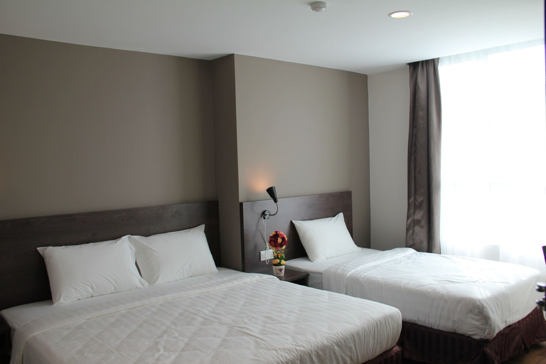 Bedroom 3, KL Hotel, Labuan