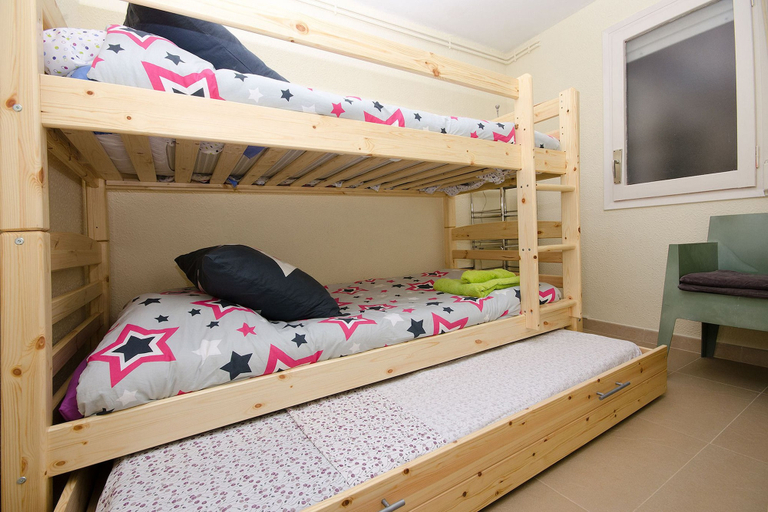 Bedroom 3, Apartamentos Llavaneras, Barcelona