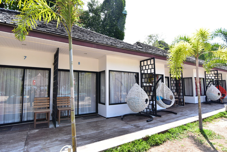 Exterior & Views 3, Reef Resort, Kantrang