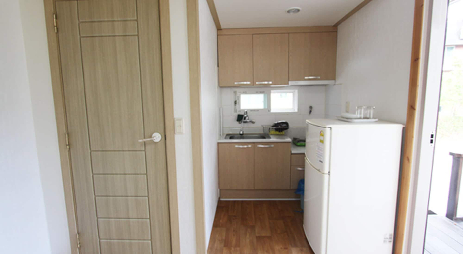 Others 3, THE RED HOUSE - Hostel, Sokcho