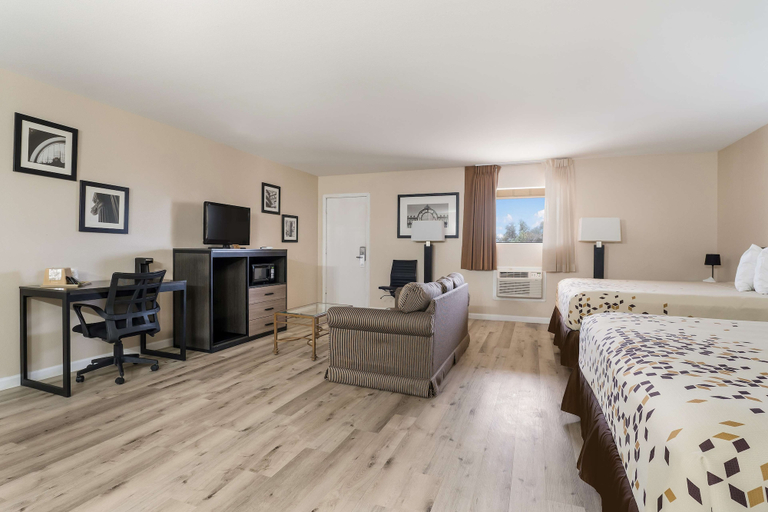Bedroom 3, Americas Best Value Inn Refugio, Refugio
