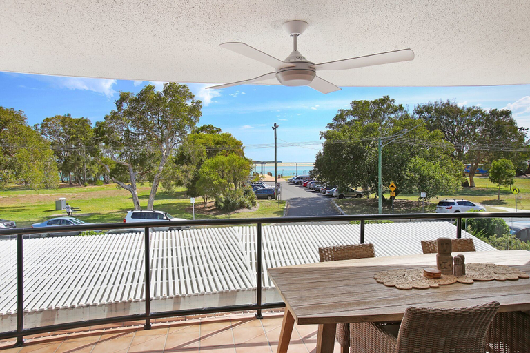Food & Drinks, Cotton Tree Absolute Waterfront, Maroochy - Maroochydore