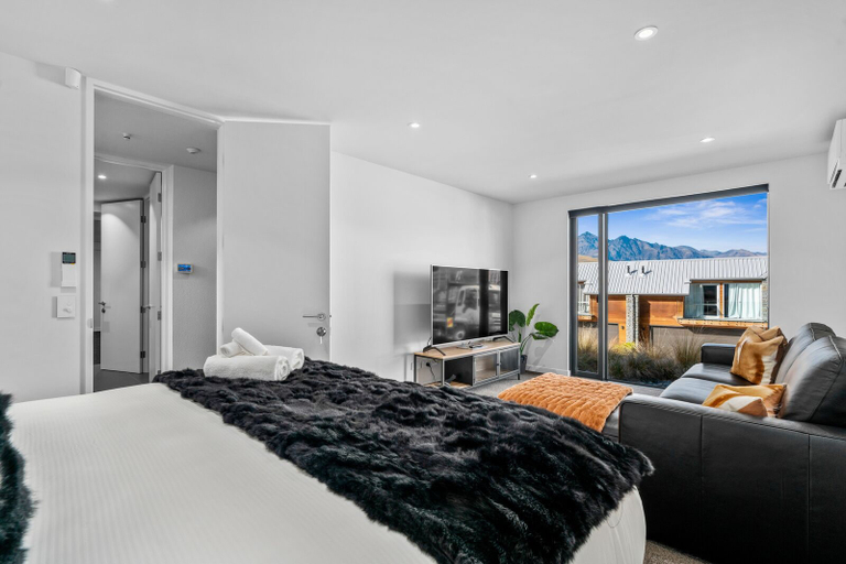 Bedroom 2, 1 St. Marks, Queenstown-Lakes