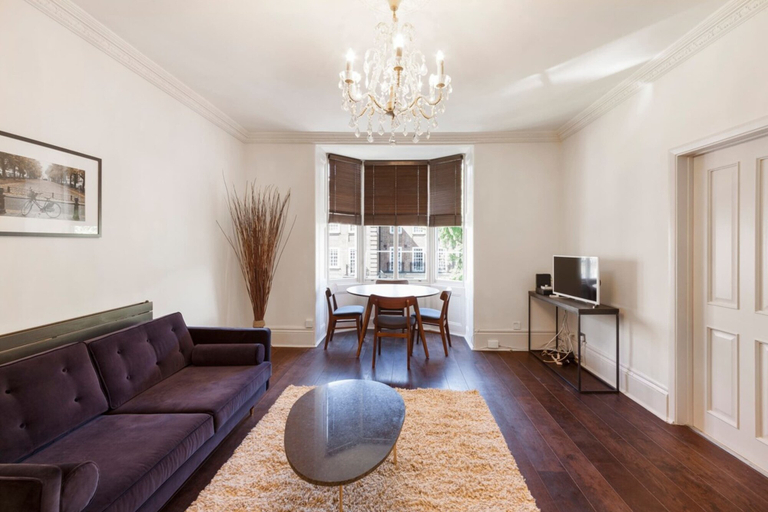 Others 5, Elegant, Airy 2 Bedroom Flat in Paddington, London