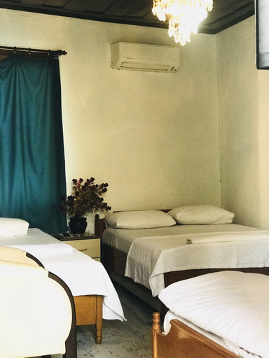 Bedroom 3, Pergamon Pension, Bergama