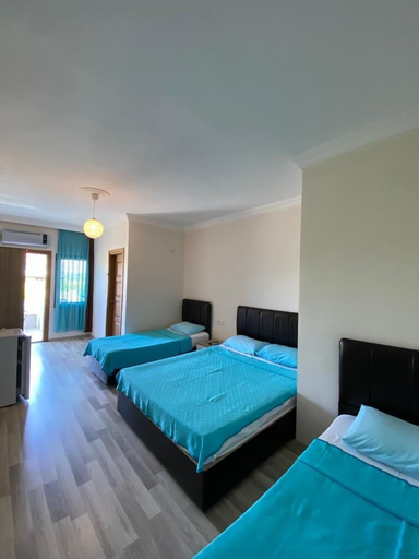 Bedroom 3, Geyikli Berfin Otel, Ezine