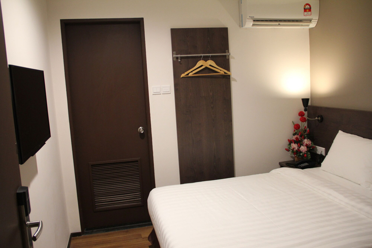 Bedroom 4, KL Hotel, Labuan