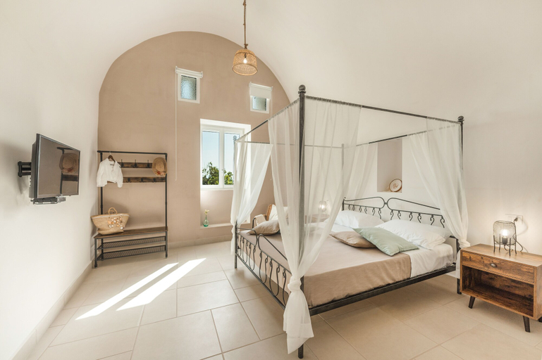 Bedroom 3, Calacala rooms, restaurant & farm experience, Napoli